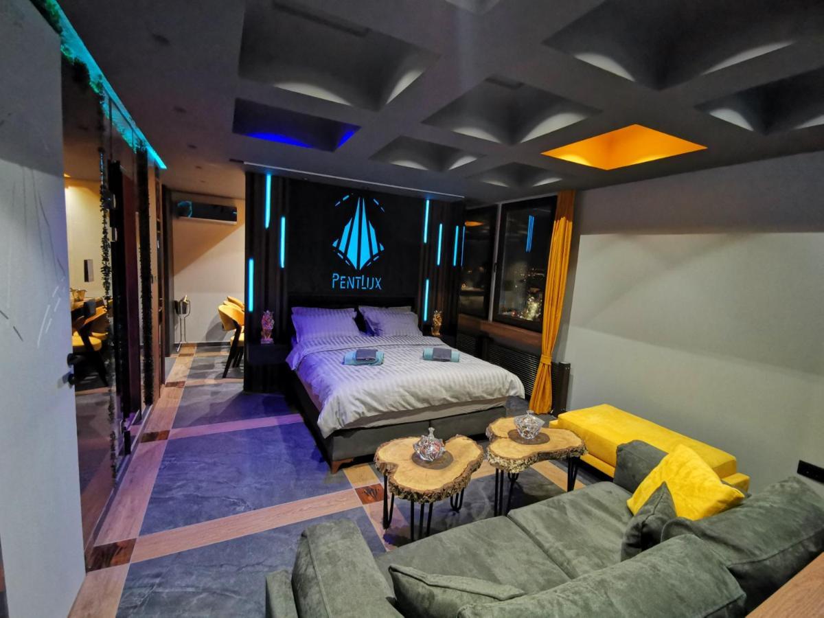 Pentlux - Spa Penthouse In The Heart Of Skopje Exterior photo