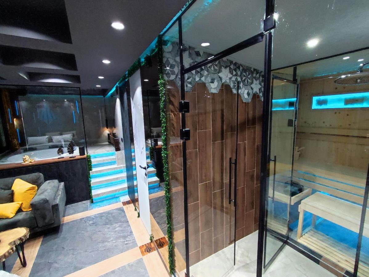 Pentlux - Spa Penthouse In The Heart Of Skopje Exterior photo